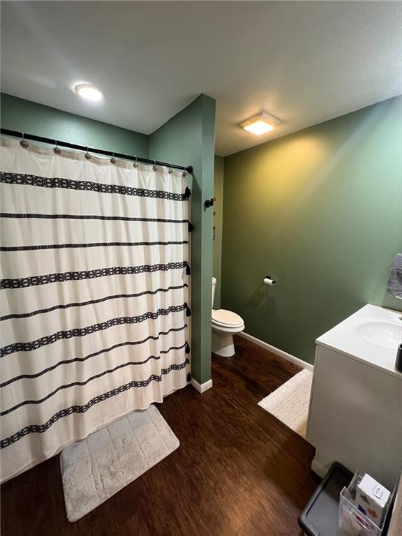 510 S Ozark St, Girard, KS 66743 - photo 8