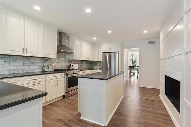 10055 Goodman Dr, Overland Park, KS 66212 - photo 12