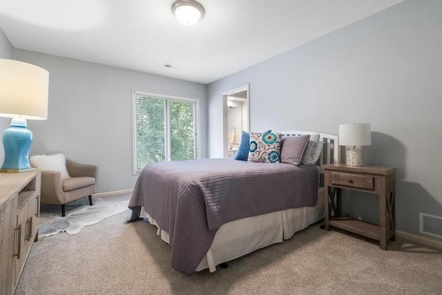 5125 W 164th St, Overland Park, KS 66085 - bedroom with light colored carpet
