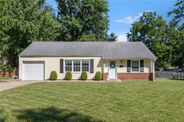 7553 Rainbow Dr, Prairie Village, KS 66208 - photo 1