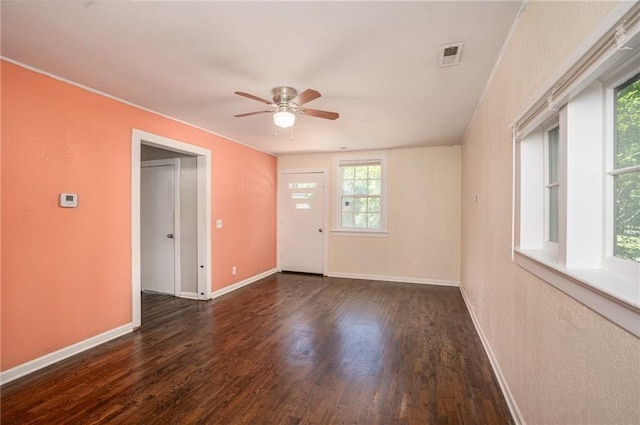 914 Jersey St, Baldwin City, KS 66006 - empty room with a ceiling fan, wood finished floors, and a textured wall