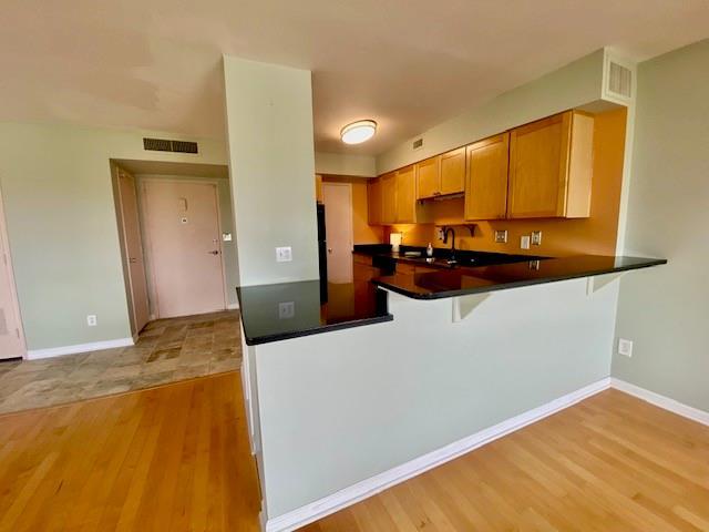 4550 Warwick Blvd Unit 606, Kansas City, MO 64111 - photo 9