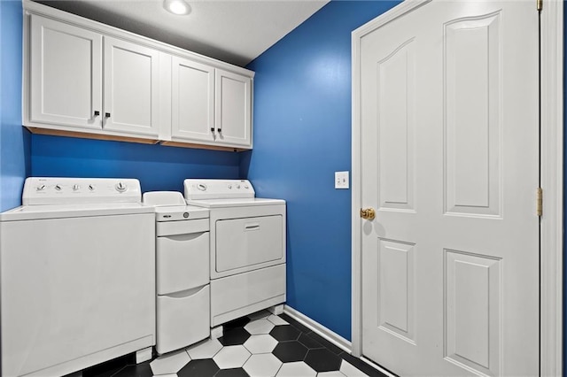1002 W Howard Pl, Louisburg, KS 66053 - laundry area featuring washing machine and clothes dryer, cabinet space, and recessed lighting