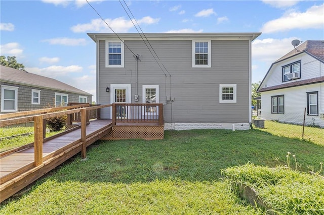 420 S Walnut St, Ottawa, KS 66067 - back of property featuring a deck