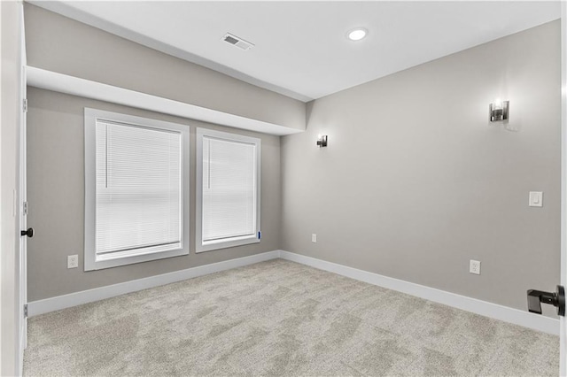 341 N 15th St, Kansas City, KS 66102 - spare room with carpet flooring and recessed lighting