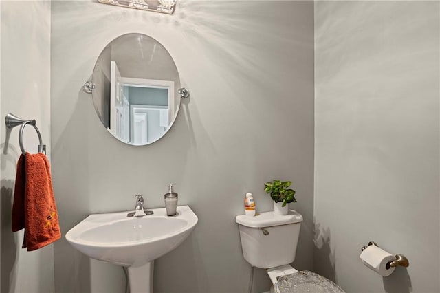 14510 W 138th Ter, Olathe, KS 66062 - half bath with toilet and a sink