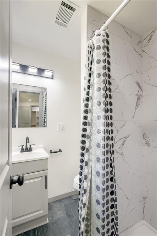 3100 N 56th St, Kansas City, KS 66104 - full bath with vanity and curtained shower