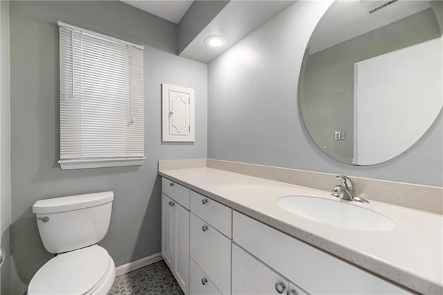 8224 Linden Dr, Prairie Village, KS 66208 - bathroom with vanity and recessed lighting