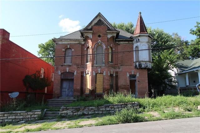 1705 Francis St, Saint Joseph, MO 64501 - view of front facade with brick siding