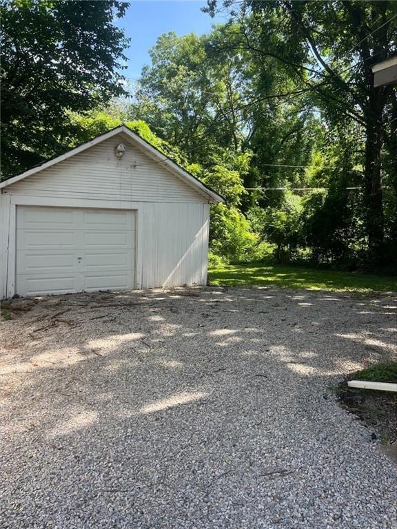 119 E Carlton St, Pittsburg, KS 66762 - photo 2