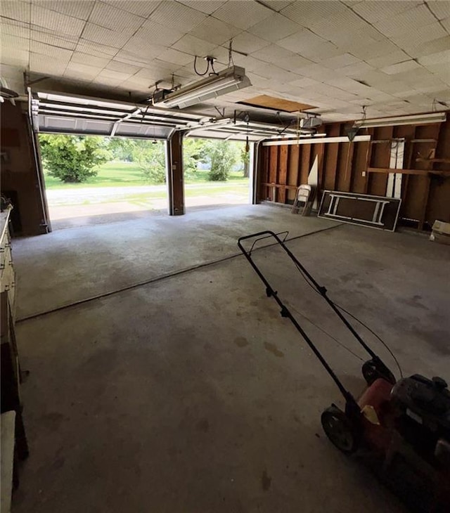 704 S Allen Ave, Chanute, KS 66720 - view of garage