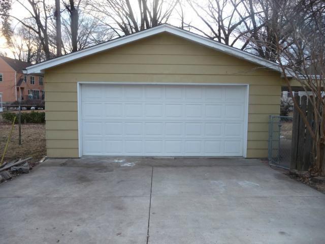 5104 Belinder Ave, Westwood, KS 66205 - photo 2