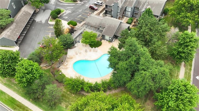 12704 W 110th Ter, Overland Park, KS 66210 - bird's eye view of a pool