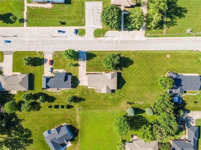 205 E 10th St, Carrollton, MO 64633 - drone / aerial view