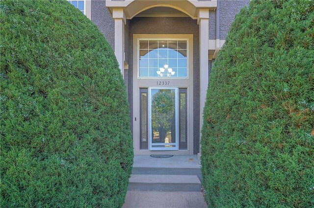 12337 Gillette St, Overland Park, KS 66213 - entrance to property with stucco siding
