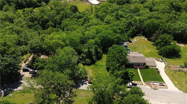 8616 Grant Dr, Raytown, MO 64138 - photo 2