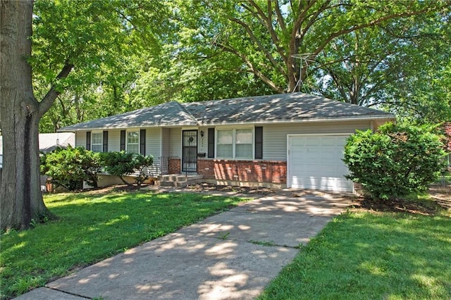 4740 Cedar Ave, Kansas City, MO 64133 - photo 1