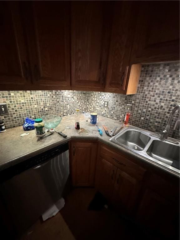 513 Powahatan Dr, Independence, MO 64056 - photo 7