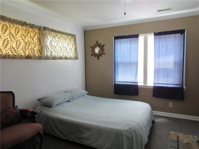 706 W 10th St, Sedalia, MO 65301 - carpeted bedroom with baseboards