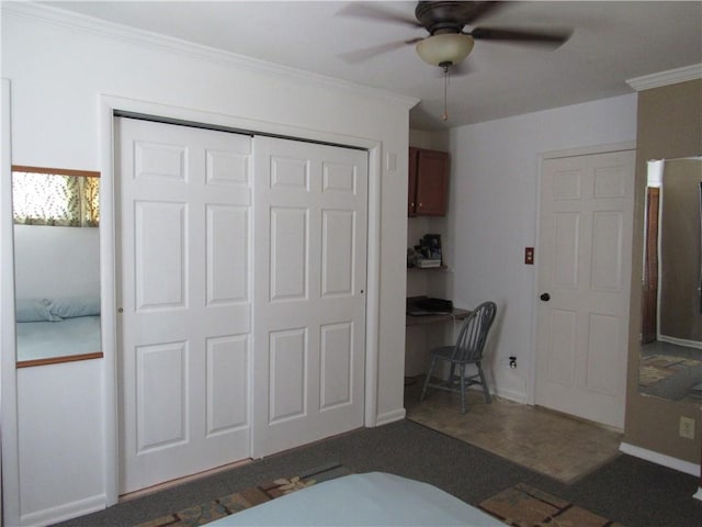 706 W 10th St, Sedalia, MO 65301 - bedroom featuring crown molding, a closet, a ceiling fan, and an office area
