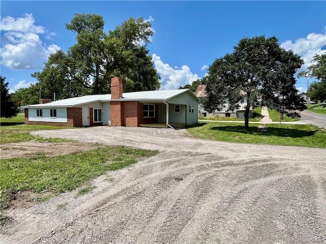 102 S Cross St, Fillmore, MO 64449 - photo 2