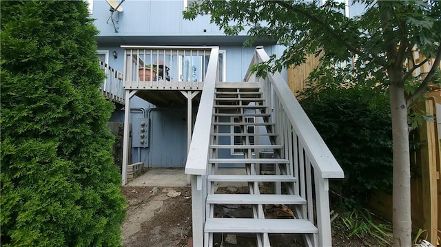 2604 S Peck Ct Unit B, Independence, MO 64055 - view of stairway