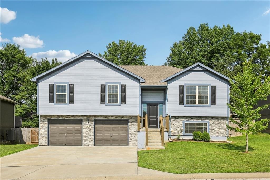 2820 N 101st St, Kansas City, KS 66109 - photo 1
