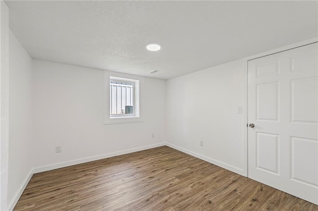 5805 Laurel Ave, Raytown, MO 64133 - photo 12