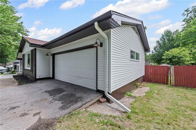 5805 Laurel Ave, Raytown, MO 64133 - photo 37