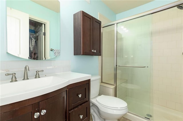 9445 W 157th Pl, Overland Park, KS 66221 - full bath featuring vanity and a shower stall