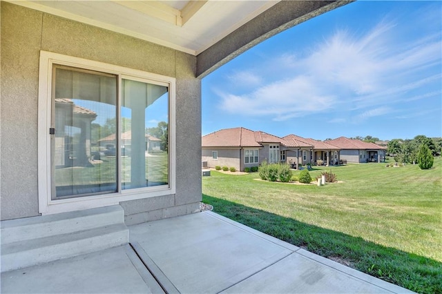3912 SW Odell Dr, Lees Summit, MO 64082 - view of patio / terrace with a residential view