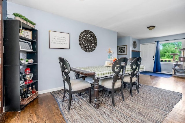 3006 S 39th St, Kansas City, KS 66106 - dining area with wood finished floors