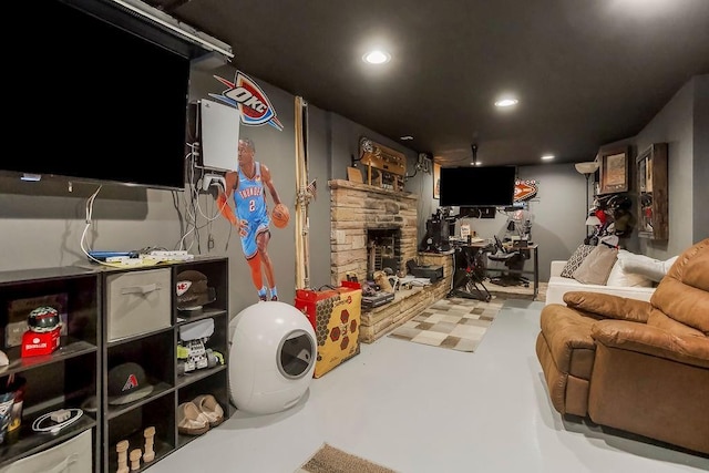3006 S 39th St, Kansas City, KS 66106 - living area featuring a fireplace and recessed lighting