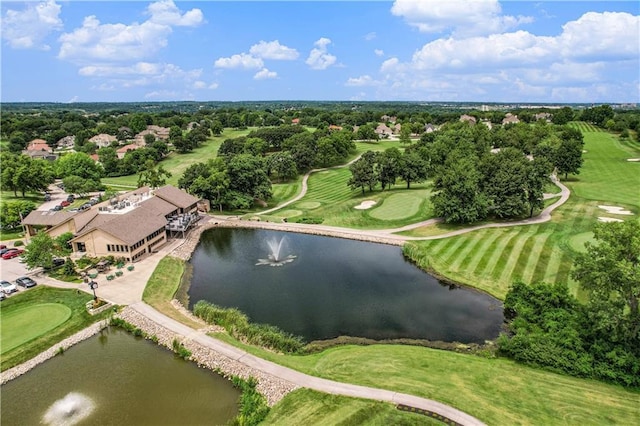 5713 NE Sapphire Ct, Lees Summit, MO 64064 - aerial view of a golf club and a large body of water
