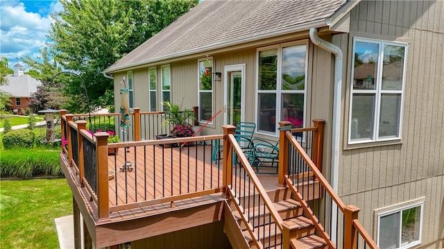 908 Pca Rd, Warrensburg, MO 64093 - deck with stairs and a lawn