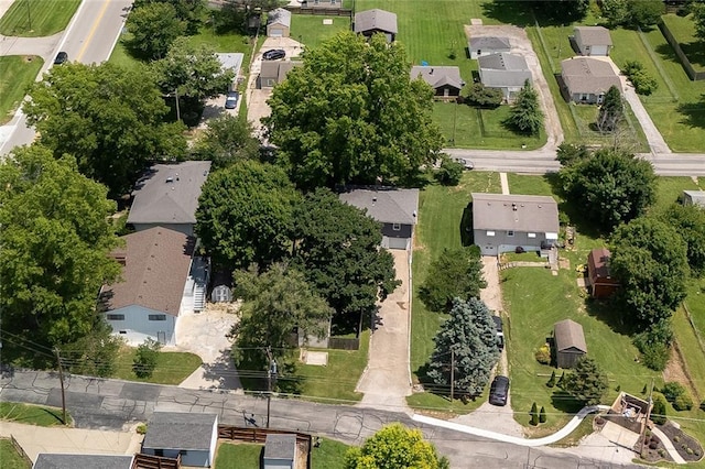 1304 S 39th St, Saint Joseph, MO 64507 - aerial view of property's location featuring nearby suburban area