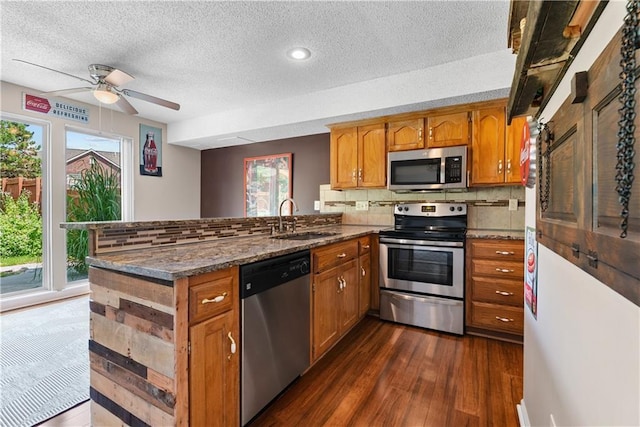 643 NE Swann Cir, Lees Summit, MO 64086 - photo 9