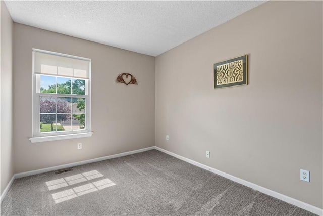 643 NE Swann Cir, Lees Summit, MO 64086 - photo 23