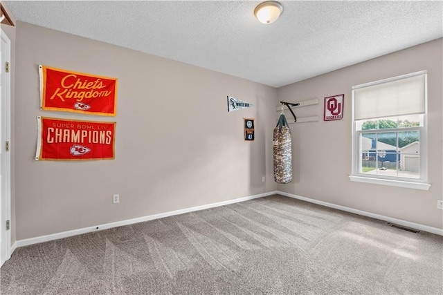 643 NE Swann Cir, Lees Summit, MO 64086 - photo 24
