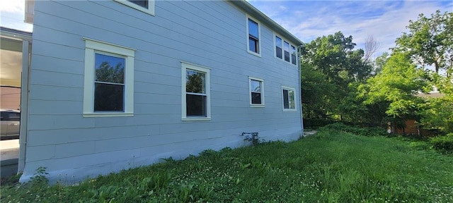 5107 E 26th St, Kansas City, MO 64127 - view of side of home