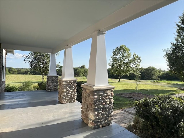11320 Reno Rd, Oskaloosa, KS 66066 - porch featuring a yard