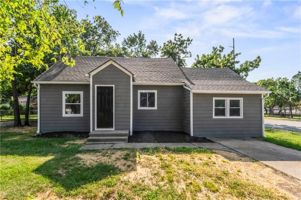 1830 Illinois St, Lawrence, KS 66044 - photo 1
