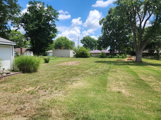 520 S Russell St, Odessa, MO 64076 - view of green lawn