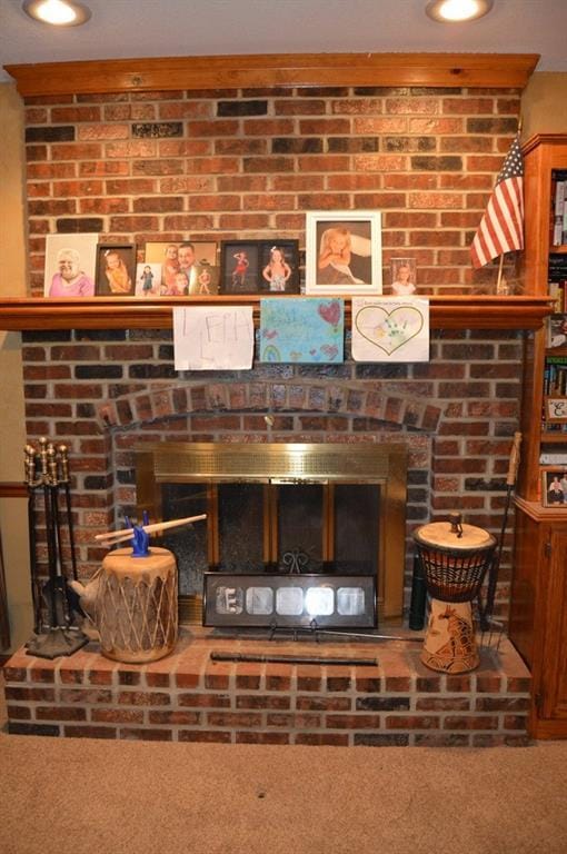 13655 S Sycamore St, Olathe, KS 66062 - detailed view of carpet and a brick fireplace