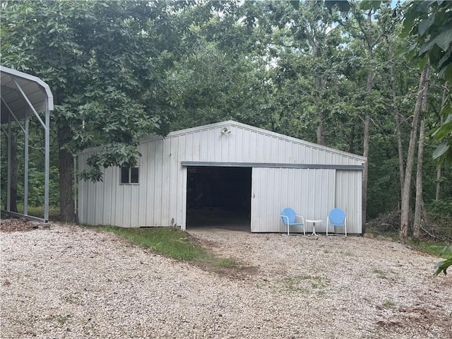 1684 Quarry Rd, Bates City, MO 64011 - view of outbuilding featuring driveway