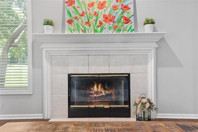 5329 Park St, Shawnee, KS 66216 - detailed view of a tiled fireplace and baseboards