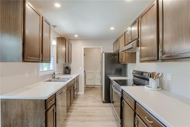 904 N Parkway Dr, Olathe, KS 66061 - photo 8