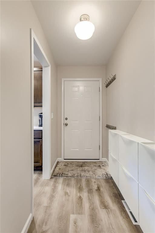 904 N Parkway Dr, Olathe, KS 66061 - photo 13