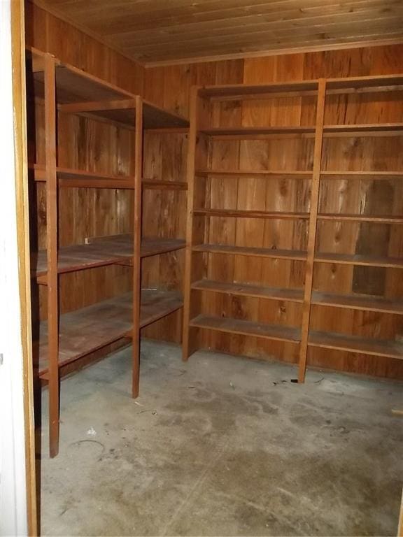201 S Larson Ave, Chanute, KS 66720 - view of storage area