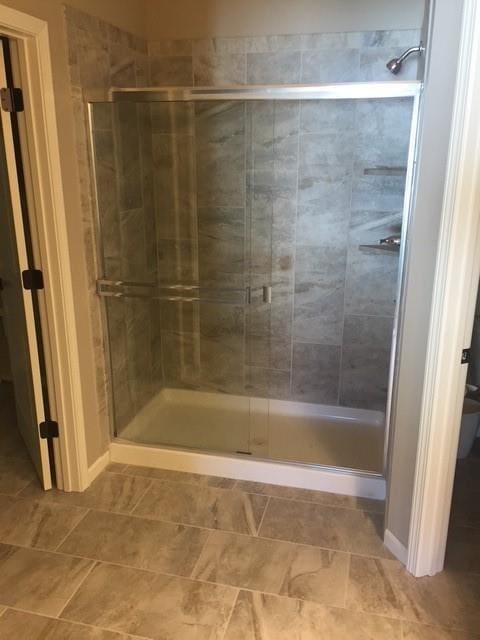 3812 SW Mcdanial Ave, Blue Springs, MO 64015 - full bathroom featuring a stall shower